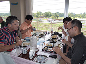 昼食風景02